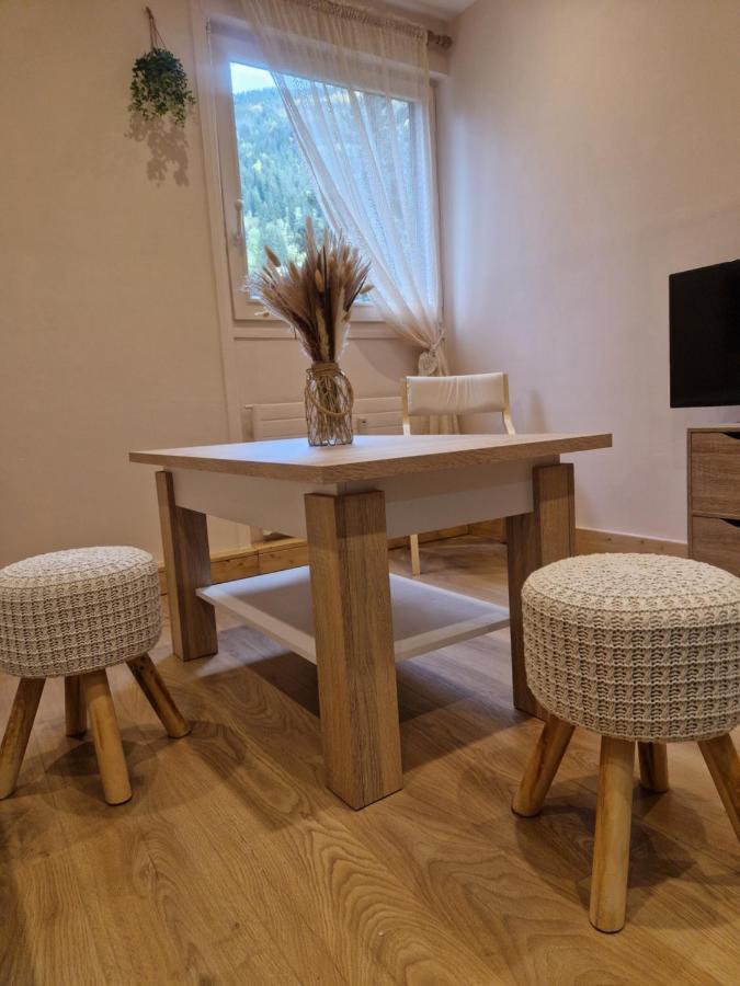 Le Mont Boheme Apartment แซ็งต์-แฌร์เวส์-เลส์-แบ็งส์ ภายนอก รูปภาพ