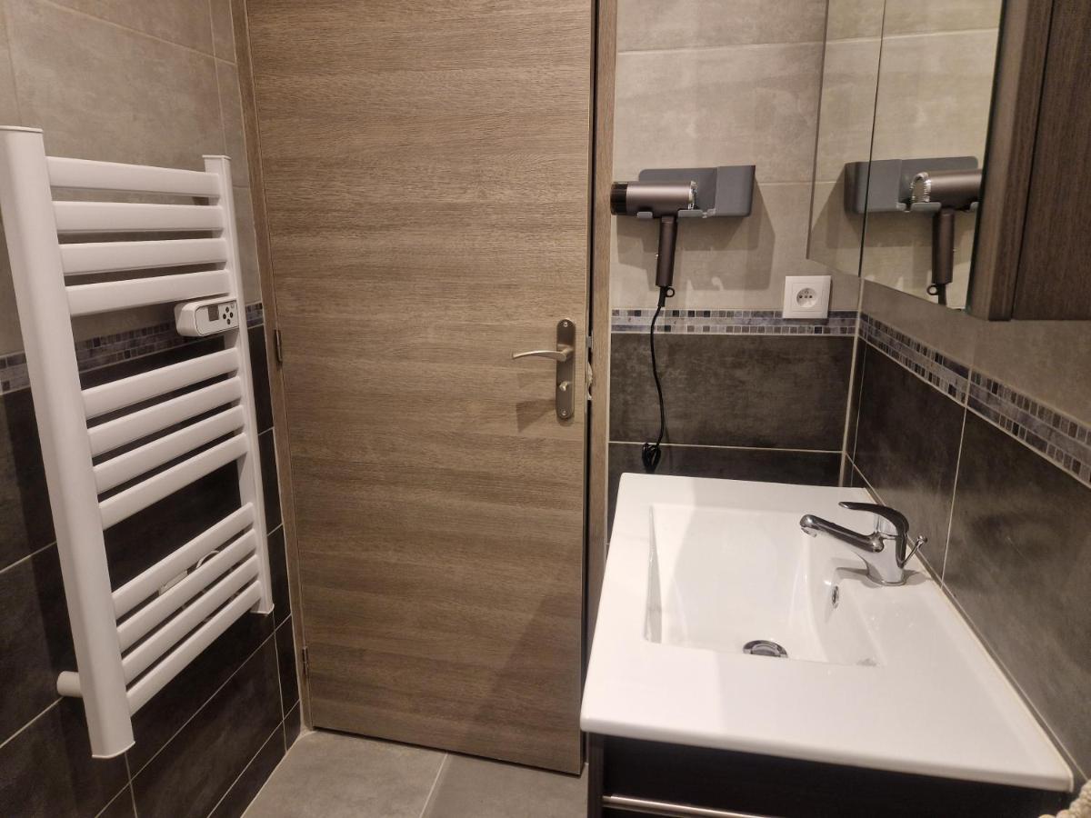 Le Mont Boheme Apartment แซ็งต์-แฌร์เวส์-เลส์-แบ็งส์ ภายนอก รูปภาพ