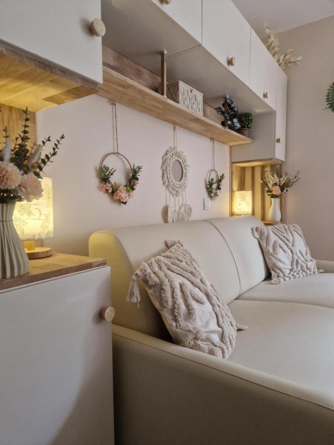Le Mont Boheme Apartment แซ็งต์-แฌร์เวส์-เลส์-แบ็งส์ ภายนอก รูปภาพ