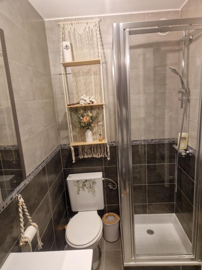 Le Mont Boheme Apartment แซ็งต์-แฌร์เวส์-เลส์-แบ็งส์ ภายนอก รูปภาพ
